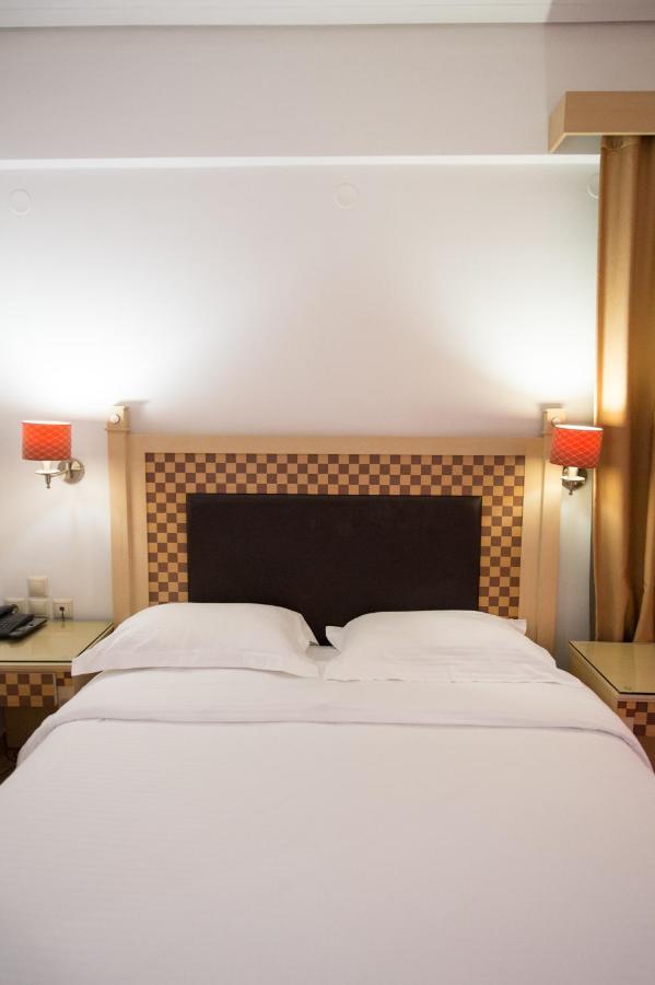Premier Agrinio Heart Hotel Eksteriør bilde