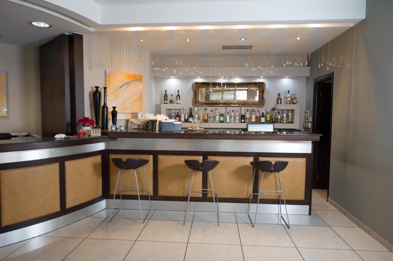 Premier Agrinio Heart Hotel Eksteriør bilde