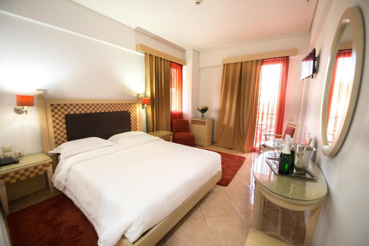 Premier Agrinio Heart Hotel Eksteriør bilde